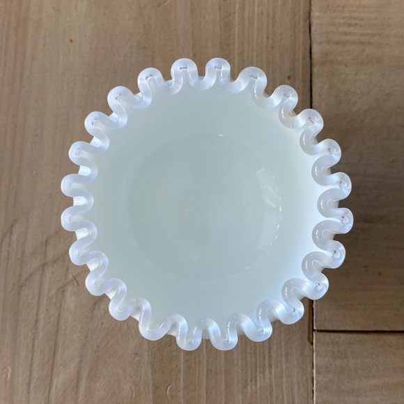 Fenton White Silver Crest Dip Bowl USA - Picture 3 of 9